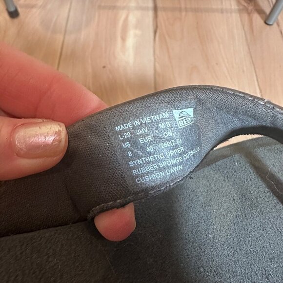 Reef Cushion Dawn Grey Leather Flip Flops EVA Rubber Outsole Sandals Size Mens 8 - Picture 12 of 14